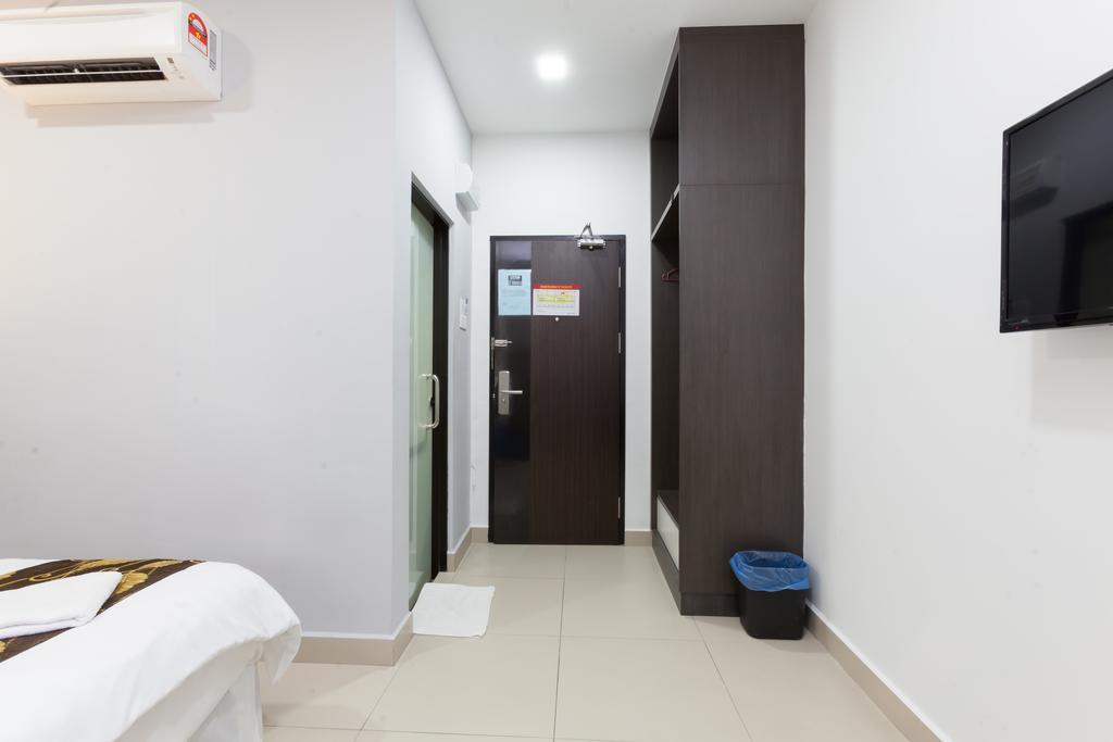 D'Metro Hotel Shah Alam Ngoại thất bức ảnh