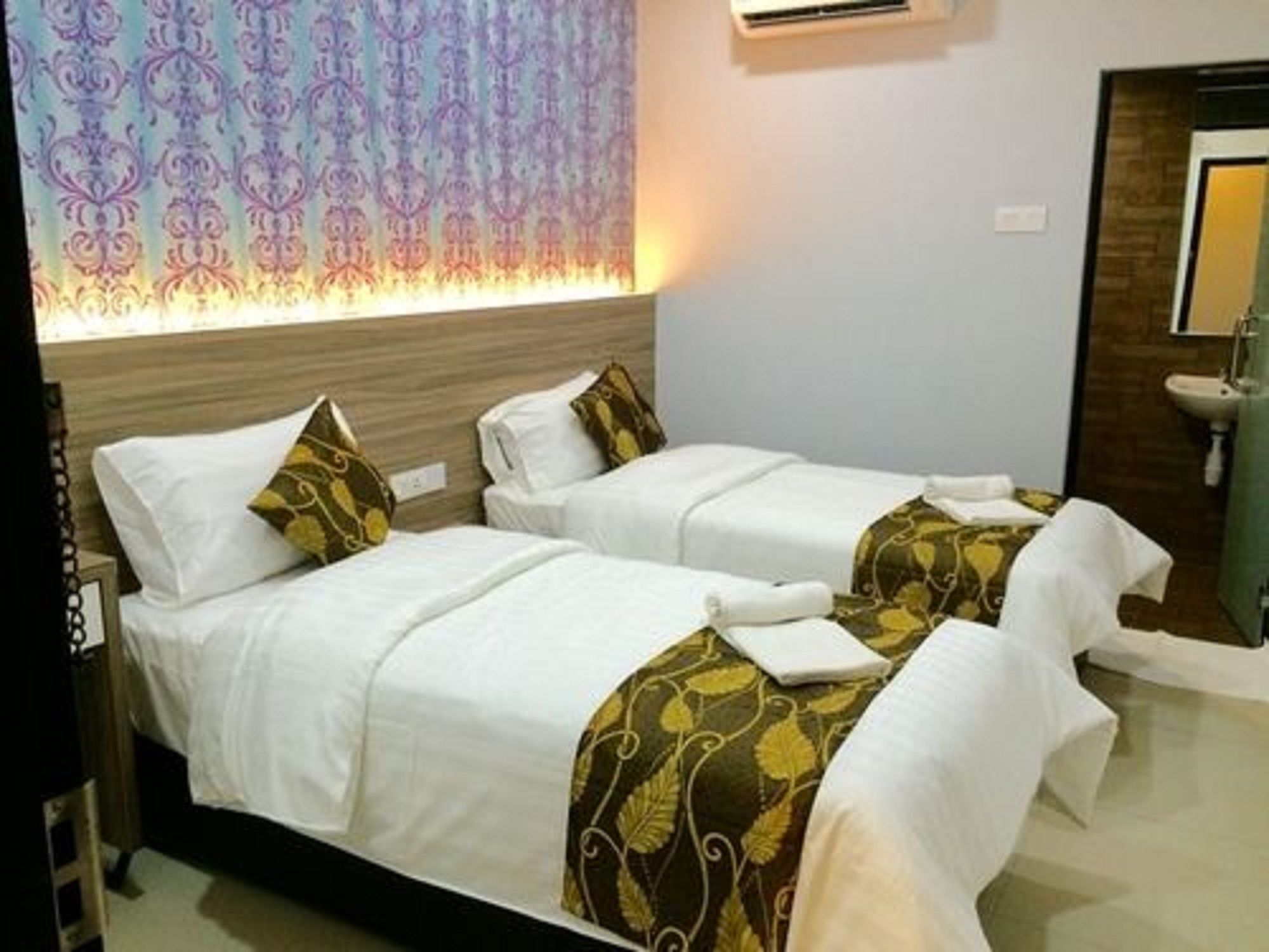 D'Metro Hotel Shah Alam Ngoại thất bức ảnh