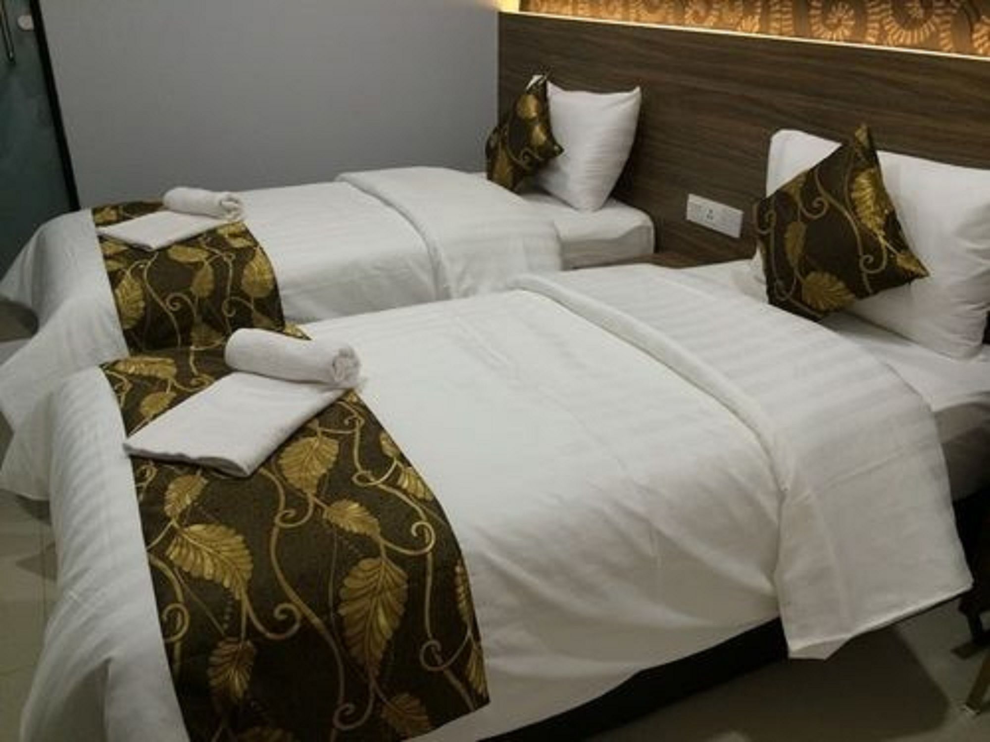 D'Metro Hotel Shah Alam Ngoại thất bức ảnh